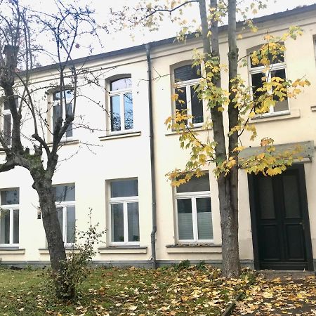 Wohlfuehl-Oase Mitten In Der Stadt - Garten, Grill, Netflix Und Drucker Lipsko Exteriér fotografie